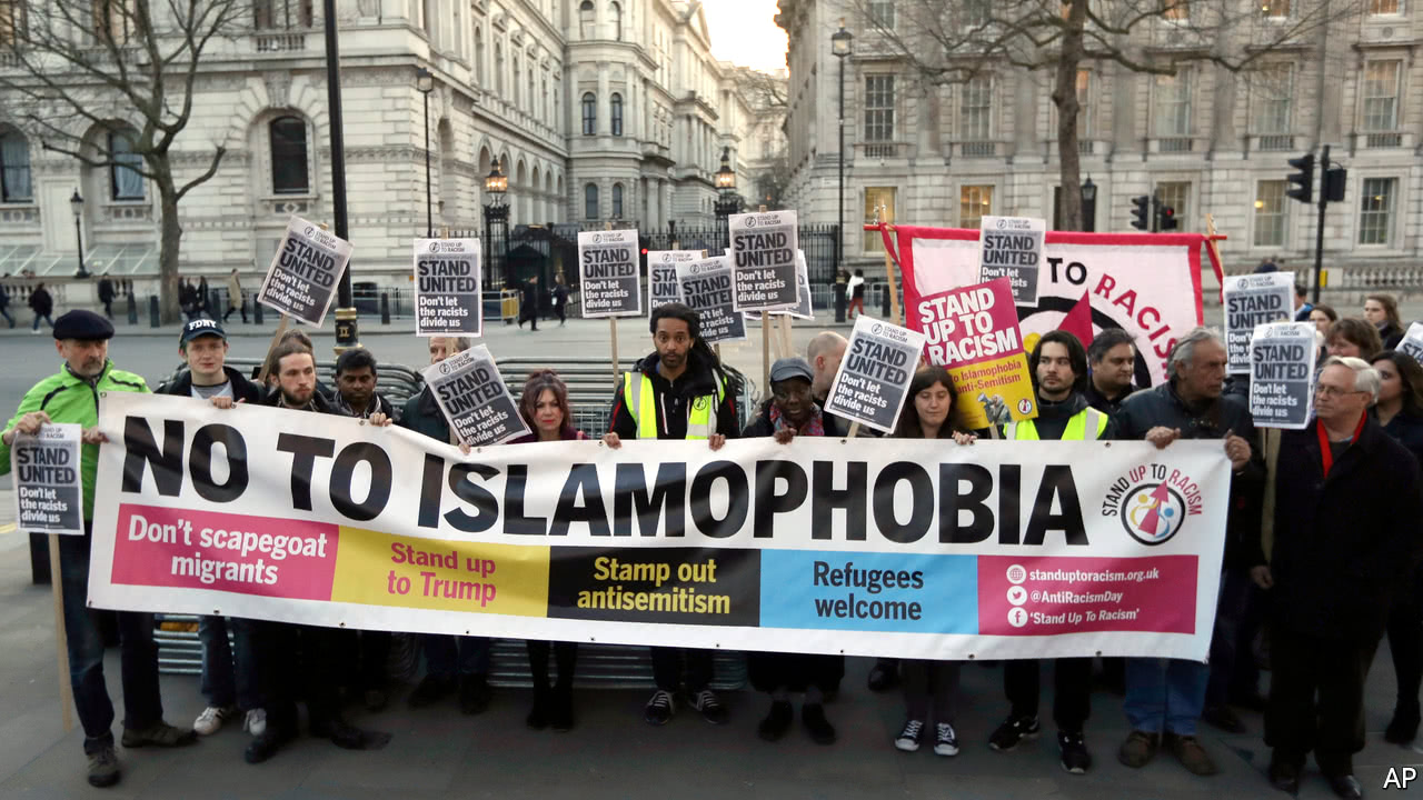 Islamofobia dan Tantangan Toleransi di Eropa: Menghadapi Sentimen Anti-Muslim