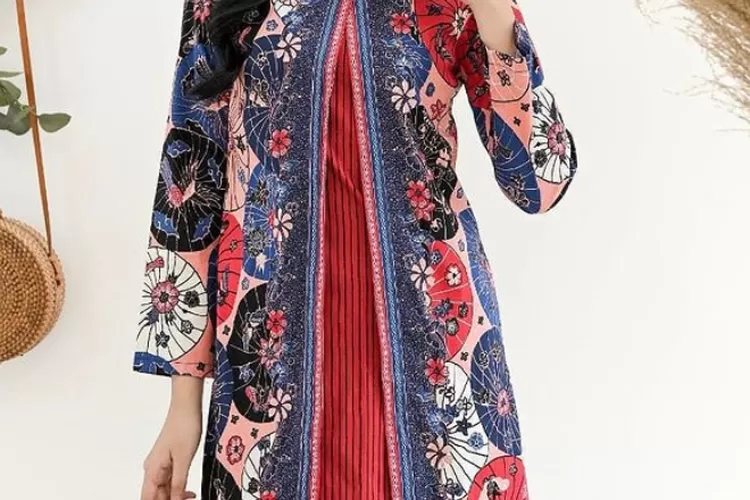 Tren Busana Wanita Modern dan Kekinian yang Menarik Perhatian